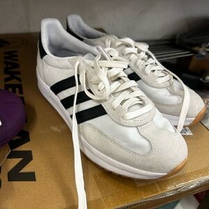 Adidas Run 72 Sneaker In White/Core Black size 8